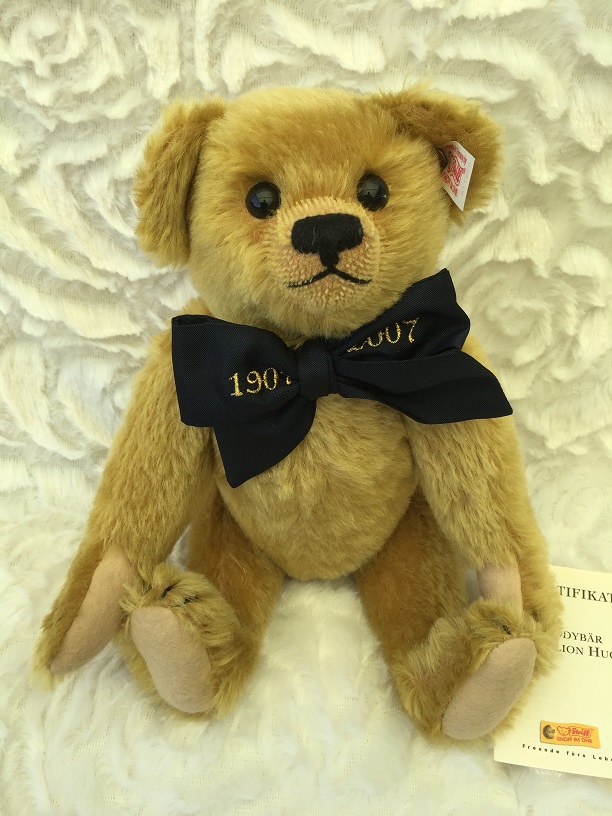 2007 Steiff EAN 038778 Teddybeer A Million Hugs